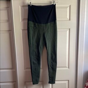 Women’s JUST BLACK maternity army green pants size 31